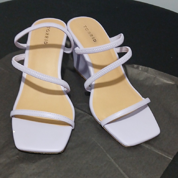 Torrid Light Purple Strappy Wedges - Picture 8 of 8